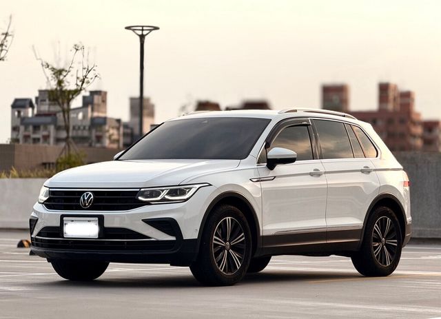 VOLKSWAGEN福斯 TIGUAN  第1張相片