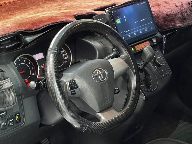 TOYOTA豐田 WISH  第5張相片