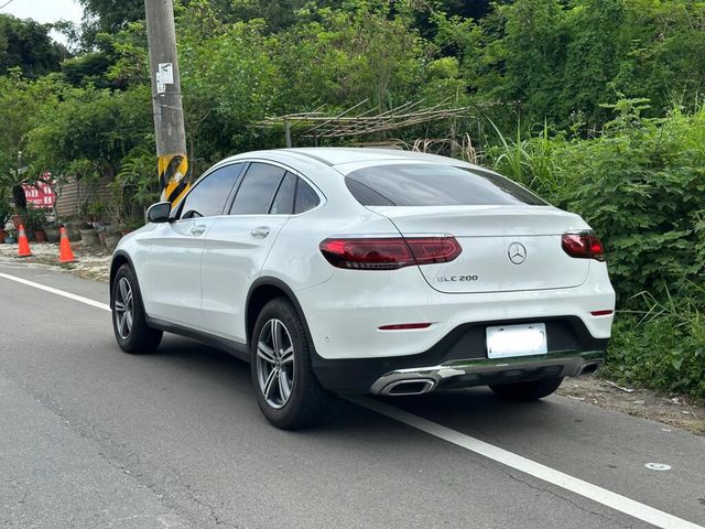 M-BENZ賓士 GLC200  第2張相片