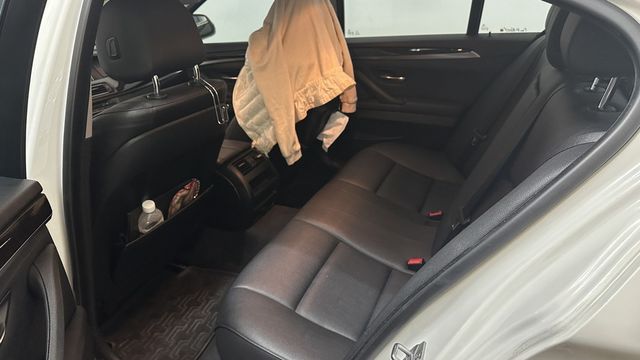 BMW寶馬 520D  第6張相片