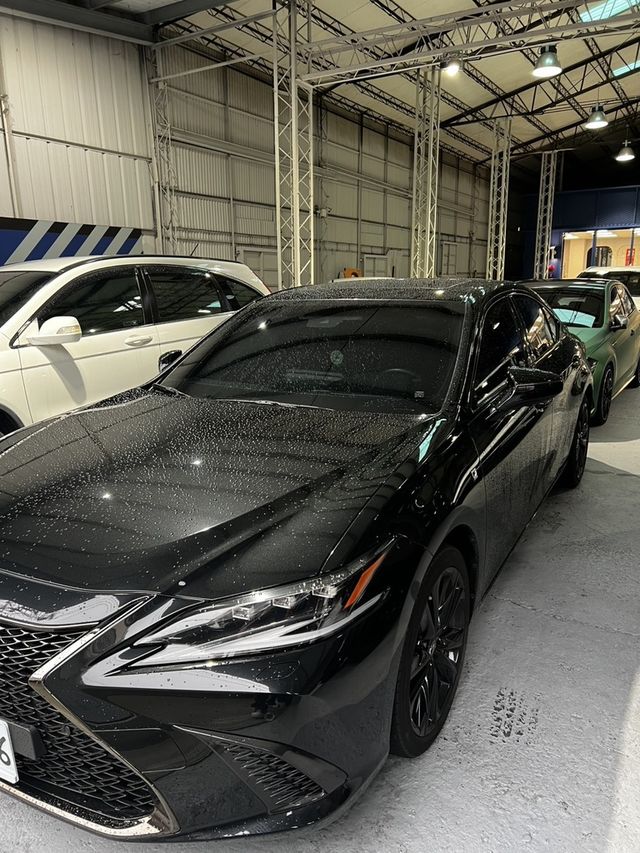LEXUS凌志 ES250  第2張相片