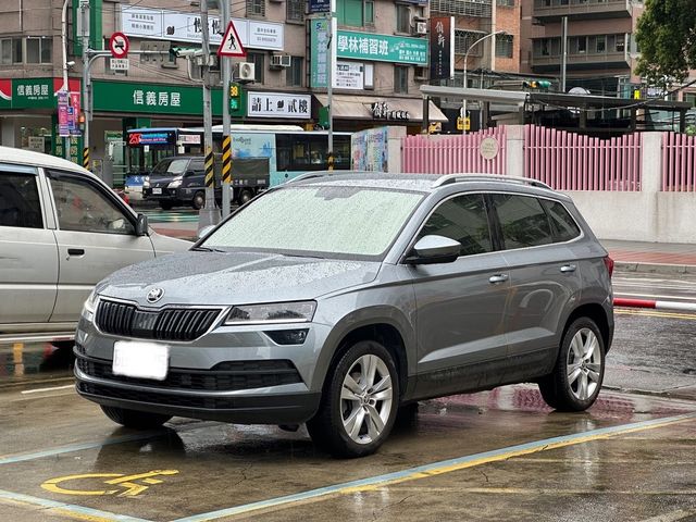 SKODA司科達 KAROQ  第1張相片