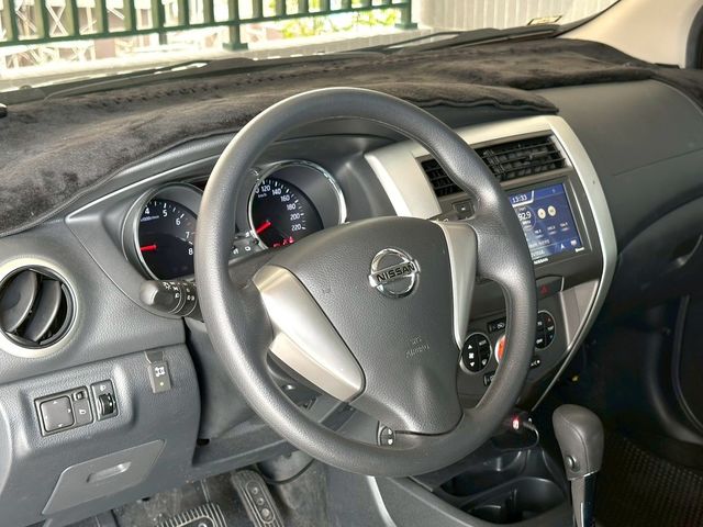 NISSAN日產 LIVINA  第5張相片