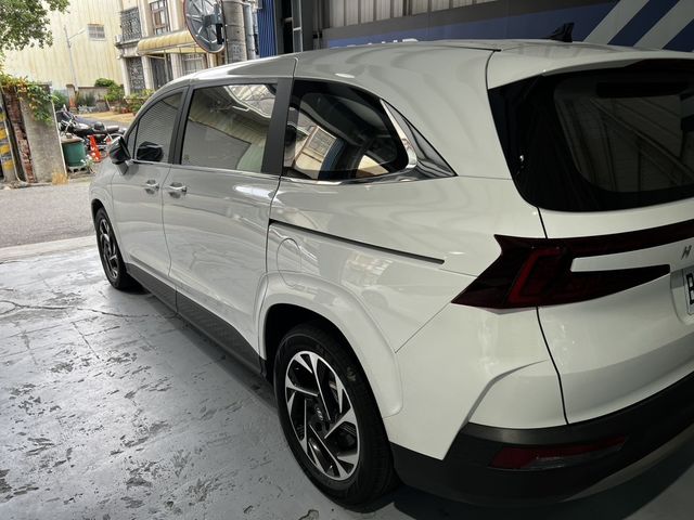 HYUNDAI現代 CUSTIN  第4張相片