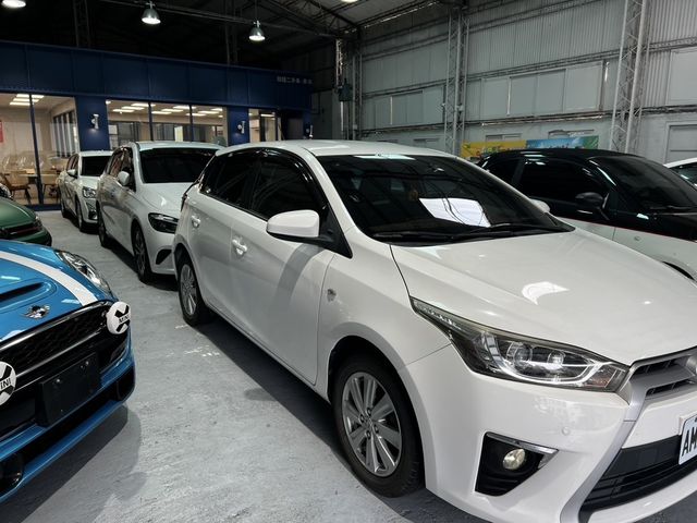 TOYOTA豐田 YARIS  第2張相片