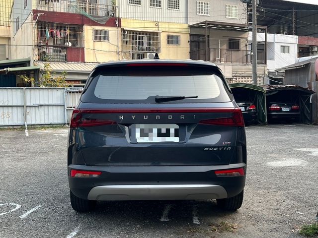 HYUNDAI現代 CUSTIN  第4張相片