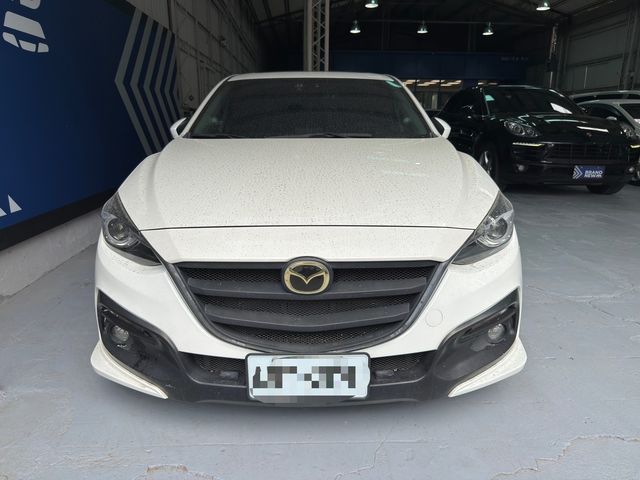 MAZDA馬自達 MAZDA 3  第2張相片