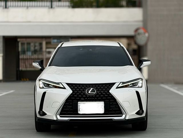 LEXUS凌志 UX200  第2張相片