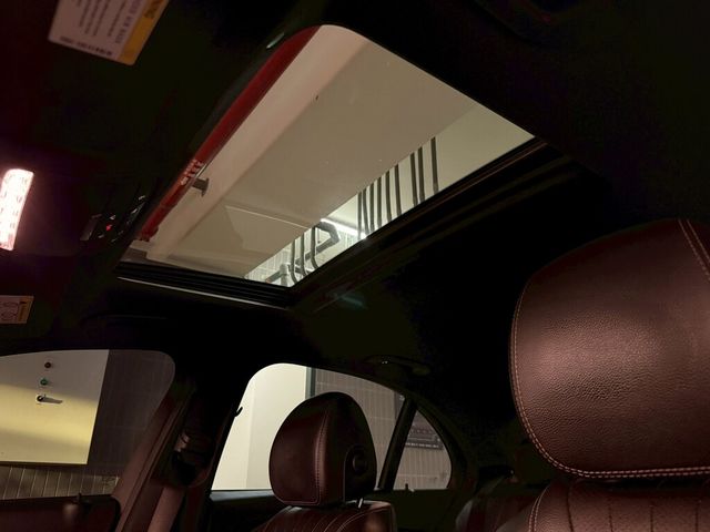 M-BENZ賓士 E300  第15張相片