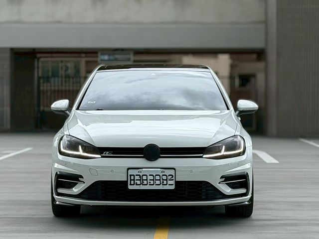 VOLKSWAGEN福斯 GOLF  第3張相片