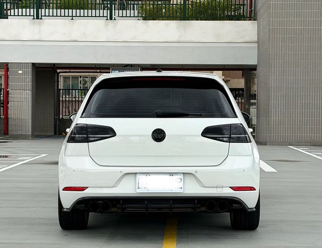 VOLKSWAGEN福斯 GOLF  第4張相片