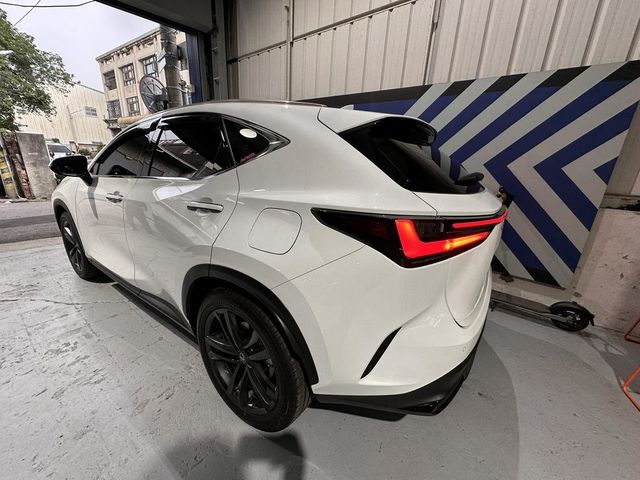 LEXUS凌志 NX350H  第3張相片