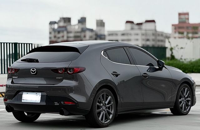 MAZDA馬自達 MAZDA 3  第4張相片