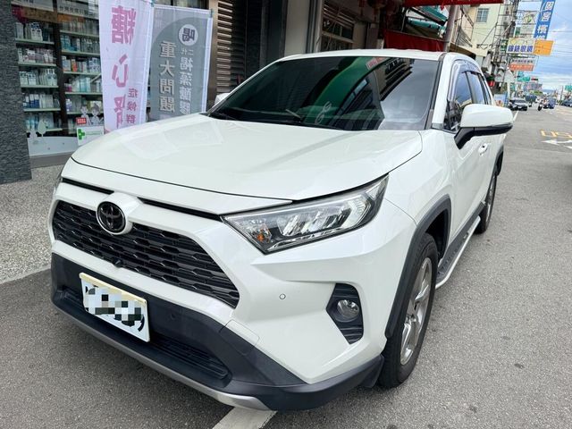 TOYOTA豐田 RAV4  第1張相片