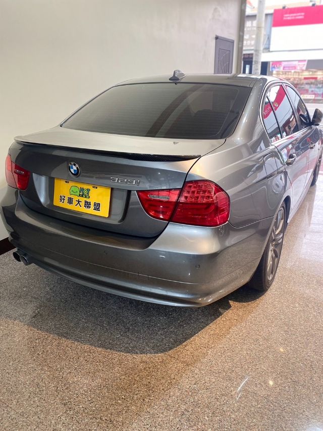 BMW寶馬 323I  第3張相片