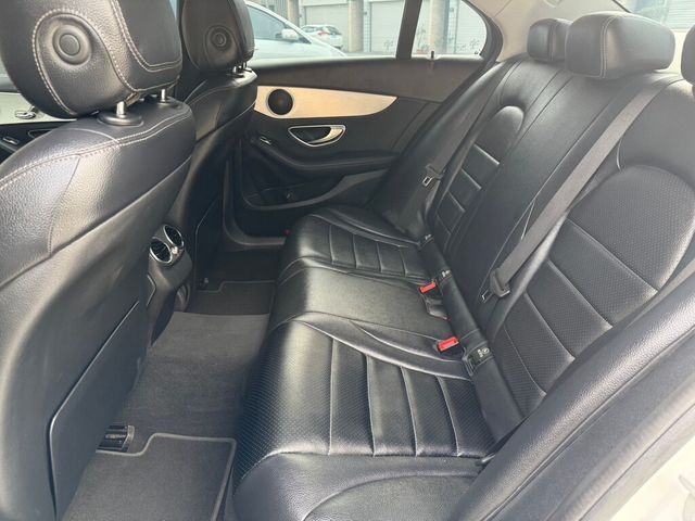 M-BENZ賓士 C200  第4張相片
