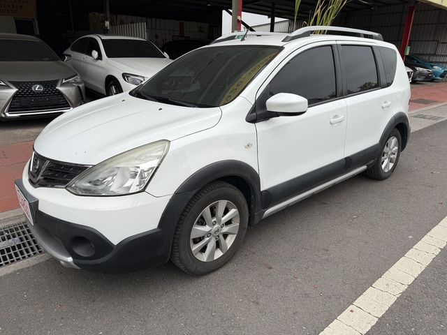 NISSAN日產 LIVINA  第1張相片
