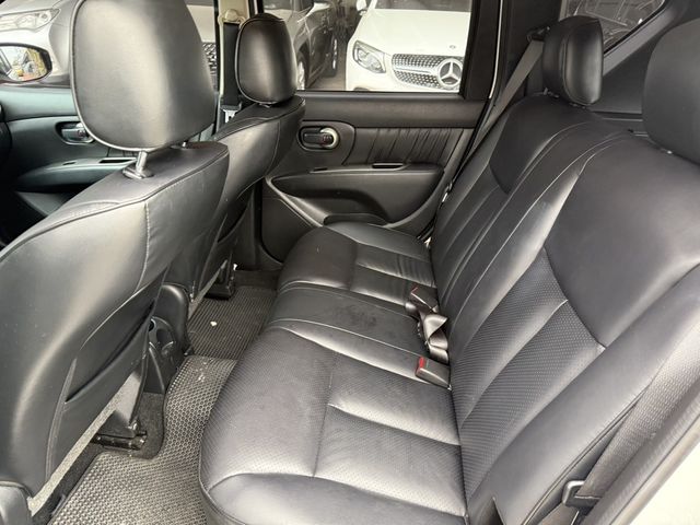 NISSAN日產 LIVINA  第5張相片