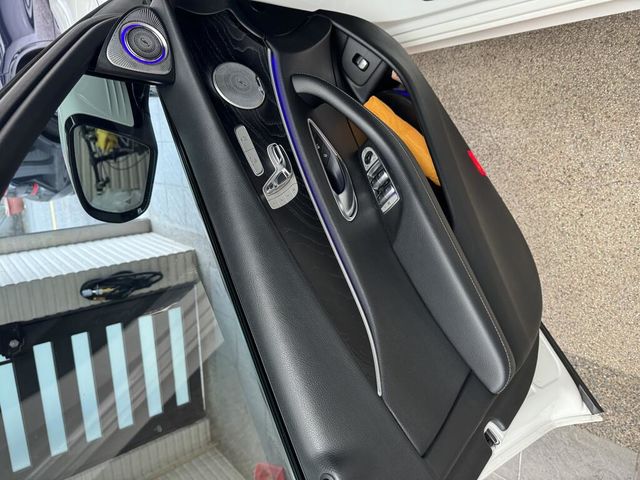 M-BENZ賓士 E300  第6張相片
