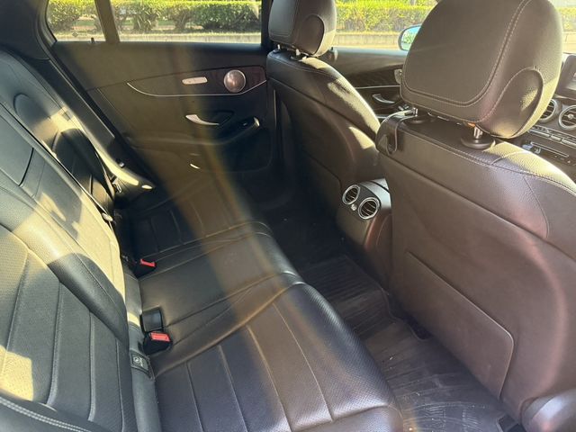 M-BENZ賓士 GLC300  第4張相片