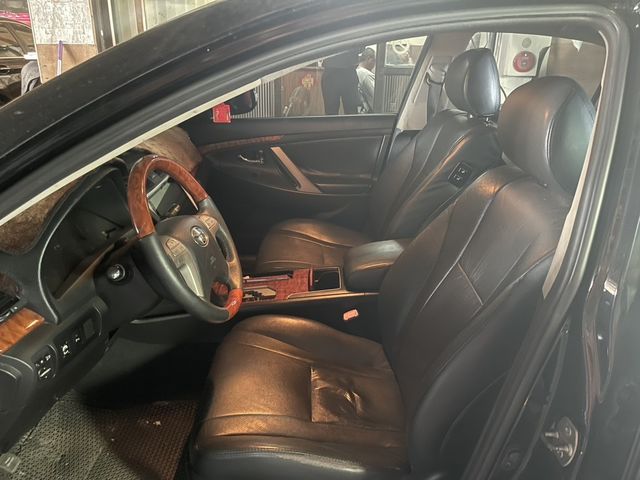 TOYOTA豐田 CAMRY  第3張相片