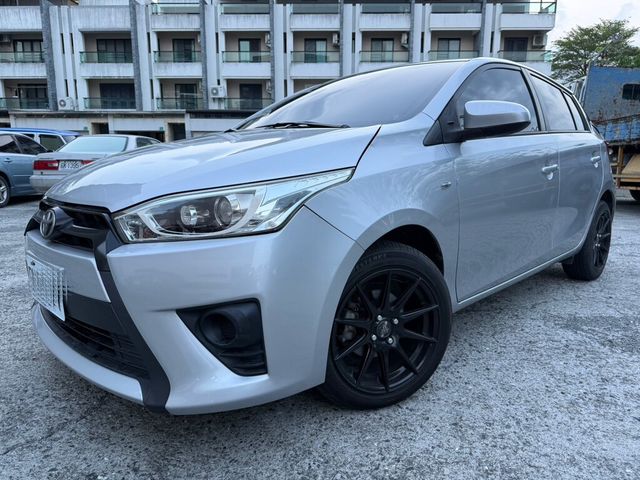 TOYOTA豐田 YARIS  第1張相片