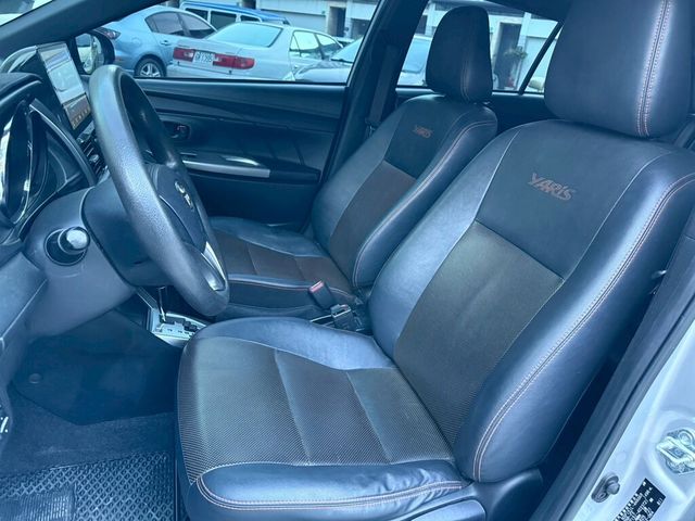 TOYOTA豐田 YARIS  第3張相片