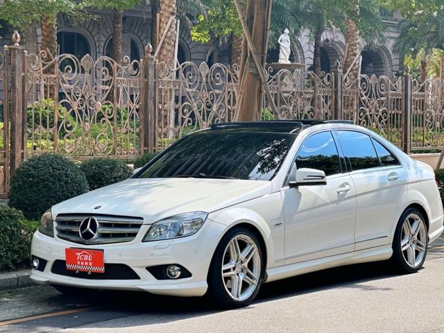 Mercedes-Benz/賓士 C300  第4張相片