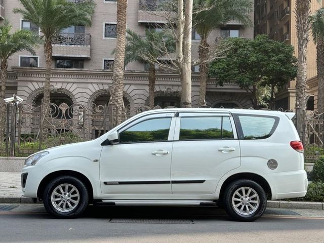 Mitsubishi Zinger  第6張相片