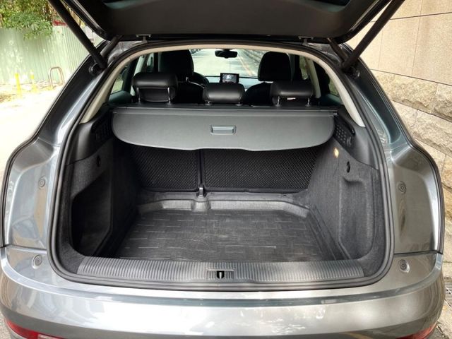 Audi Q3  第1張相片