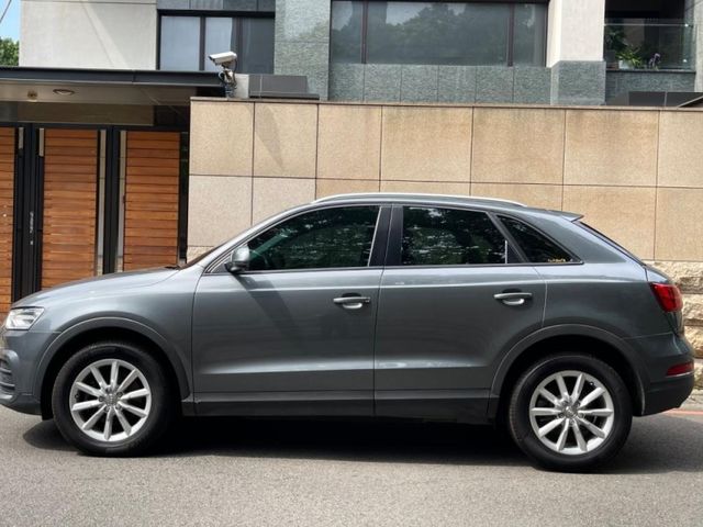 Audi Q3  第5張相片