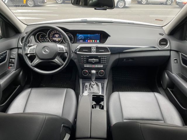 Mercedes-Benz/賓士 C180  第6張相片