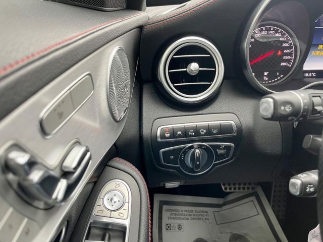Mercedes-Benz/賓士 C43  第13張相片
