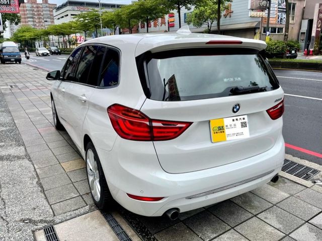 BMW/ 寶馬 220i GT  第7張相片