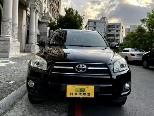 Toyota RAV4  第5張相片