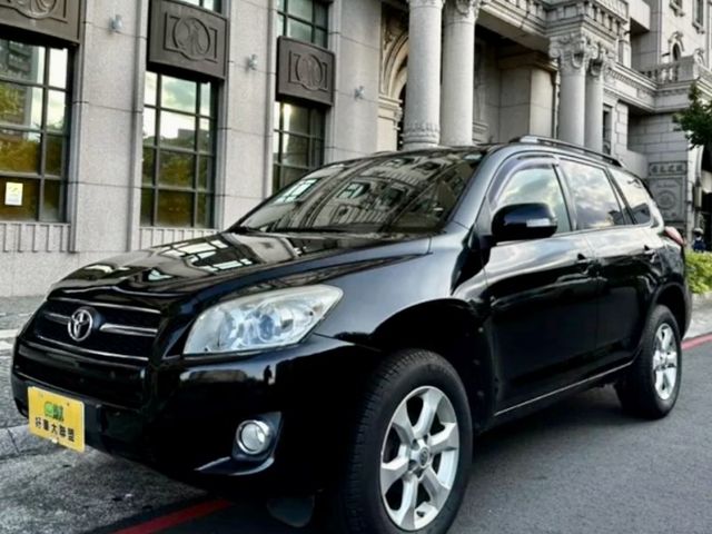 Toyota RAV4  第6張相片