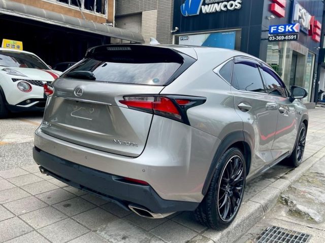 Lexus NX  第6張相片