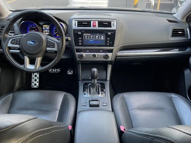 Subaru Legacy  第7張相片