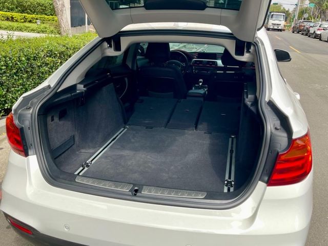BMW/ 寶馬 328i GT  第2張相片