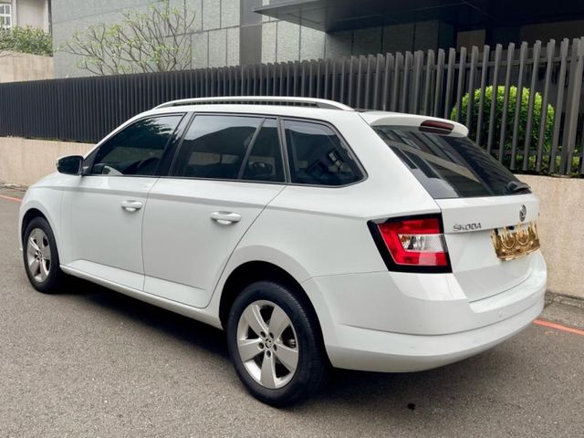 Skoda Fabia Combi  第7張相片