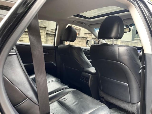 Lexus RX  第15張相片