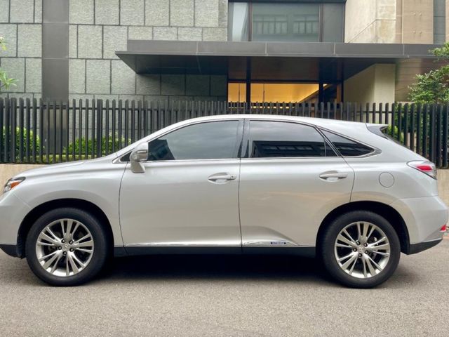 Lexus RX  第3張相片