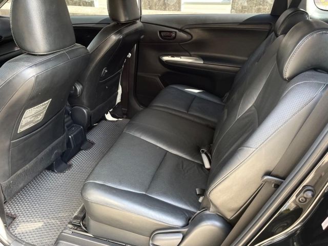 Toyota Wish  第16張相片