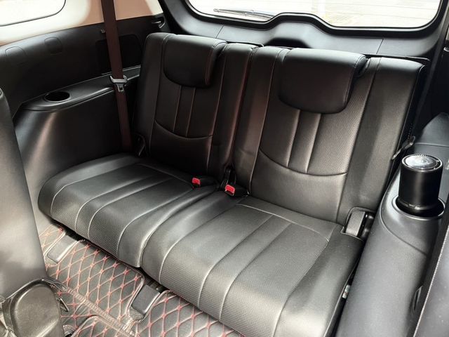 Mazda Mazda5  第2張相片