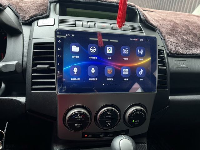 Mazda Mazda5  第8張相片