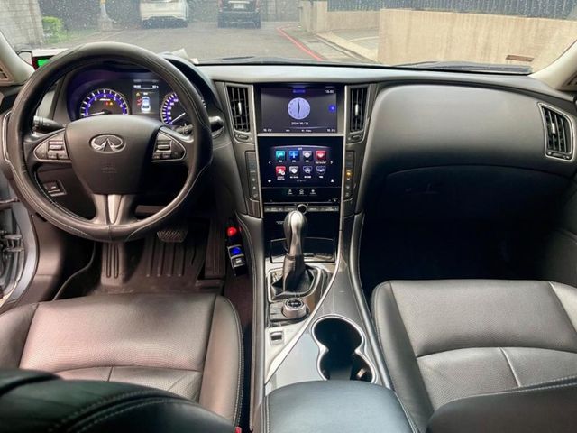 Infiniti Q50  第6張相片