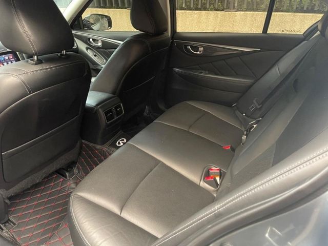 Infiniti Q50  第8張相片