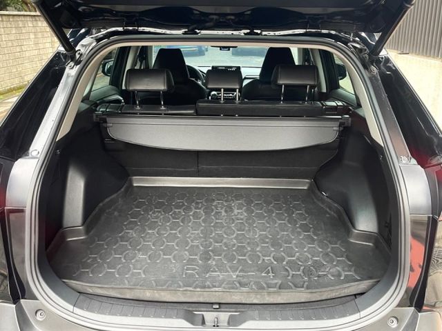 Toyota RAV4  第3張相片