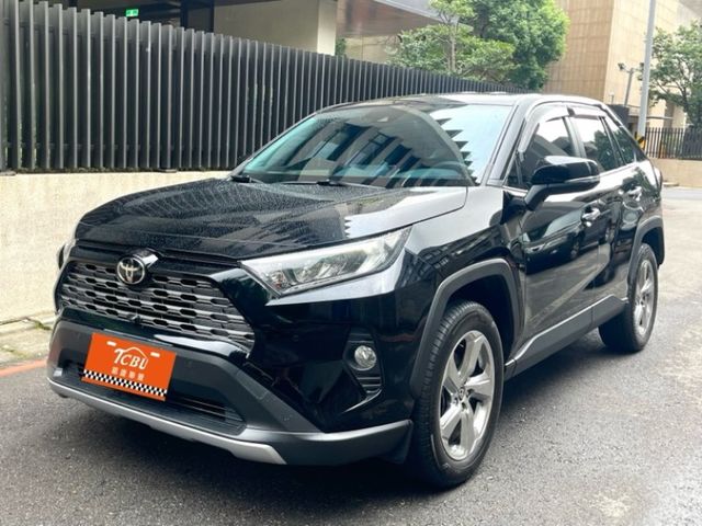 Toyota RAV4  第4張相片