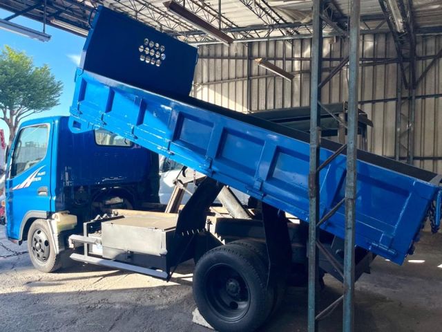 Mitsubishi Canter  第6張相片